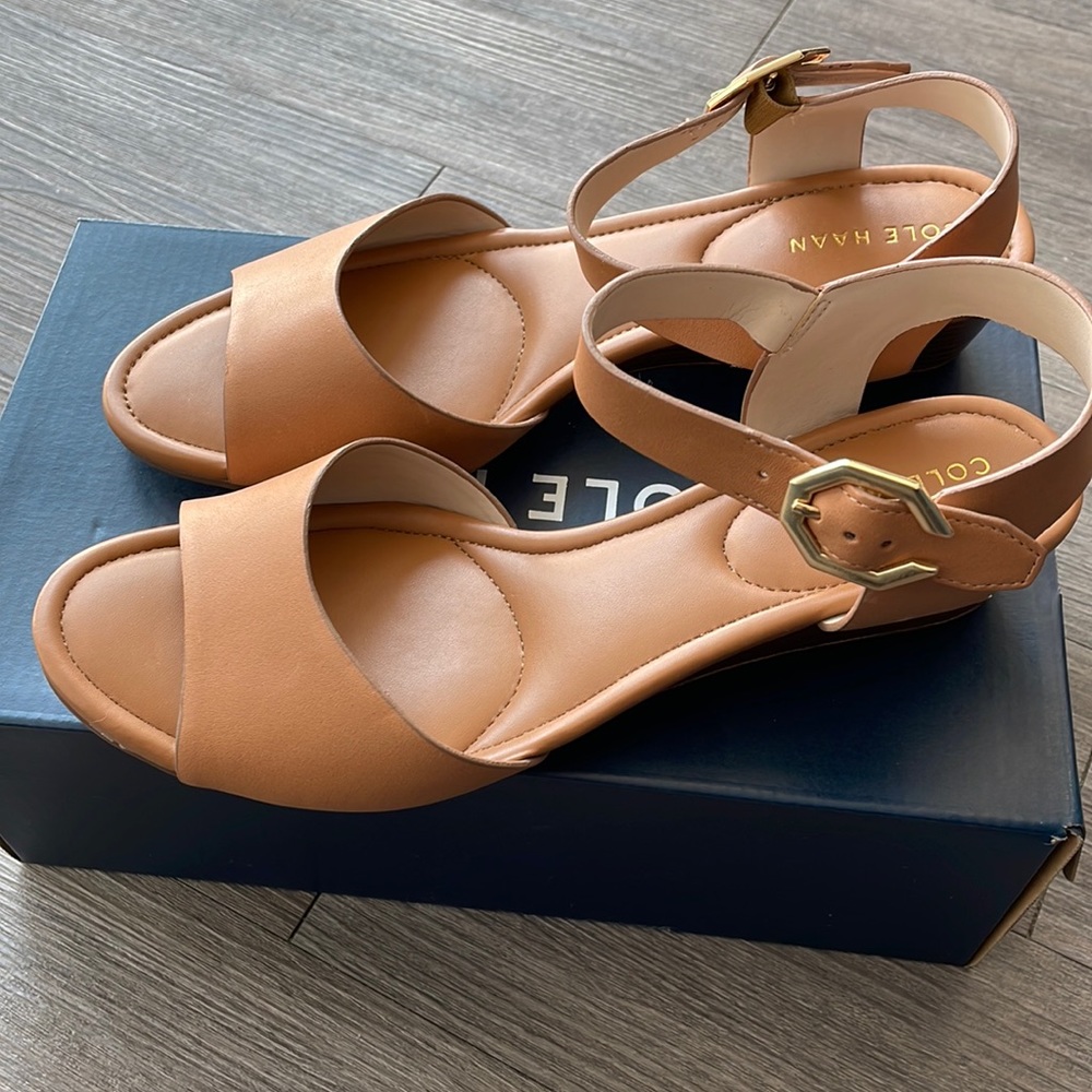 Cole Haan Evette Grand Wedge Sandal, new in box size 7.5